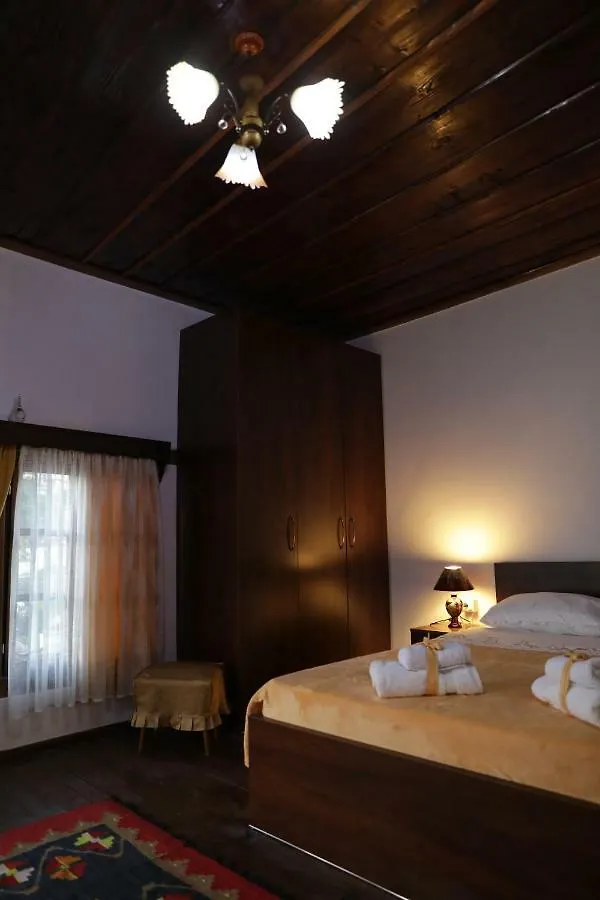 Guest House Mikel Berat 0*,  Albania